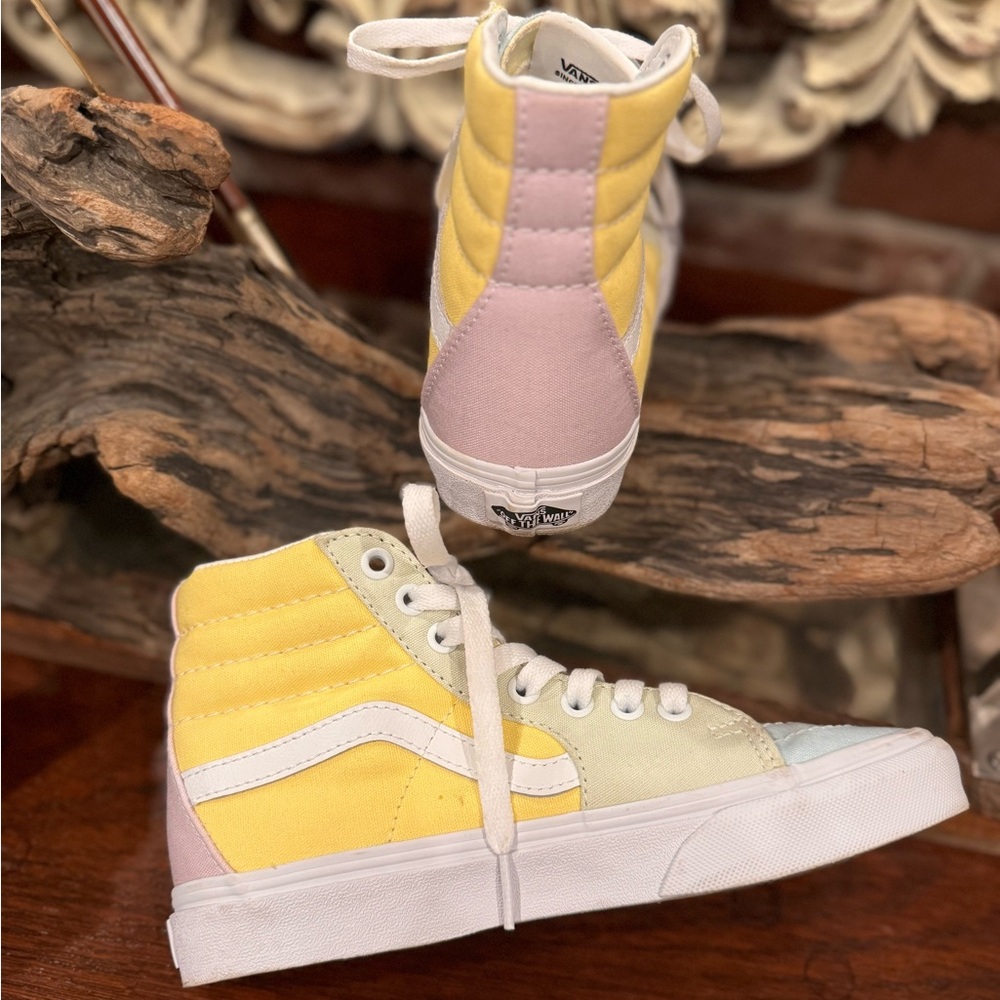 Vans Pastel Colored Tennis Shoes US Women 6.5